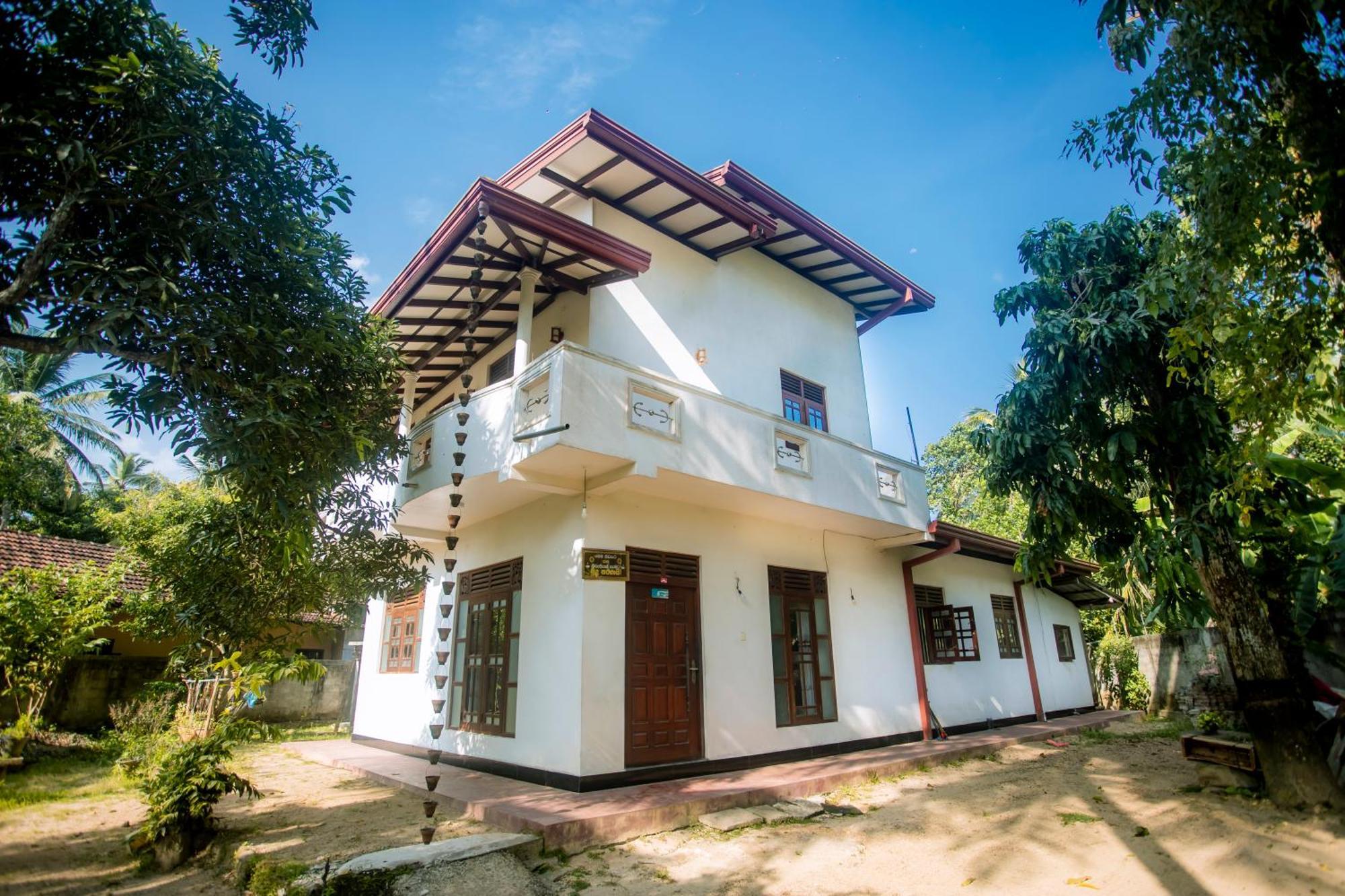 Sajini Villa Уелигама Екстериор снимка
